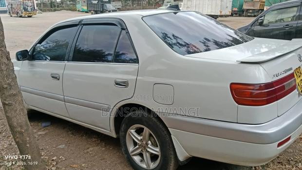 Toyota Premio 2002 White