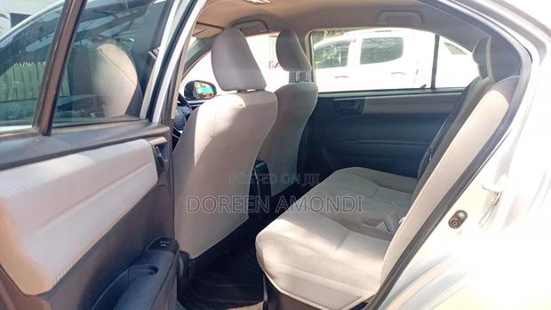 Toyota Axio 2014 Silver