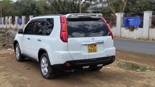 Nissan X-Trail 2.0 Petrol XE 2010 White