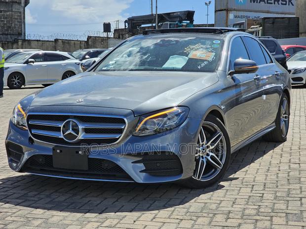 Mercedes-Benz E200 2019 Gray