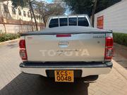 Toyota Hilux 2012 Gold for sale