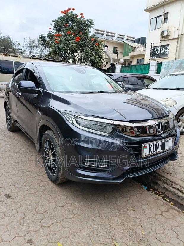 Honda Vezel 1.5 Hybrid 2WD 2018 Gray