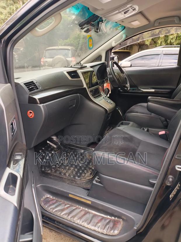 Toyota Alphard 2015 Black