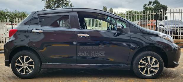 Toyota Vitz 1.3 FWD 5dr 2016 Black