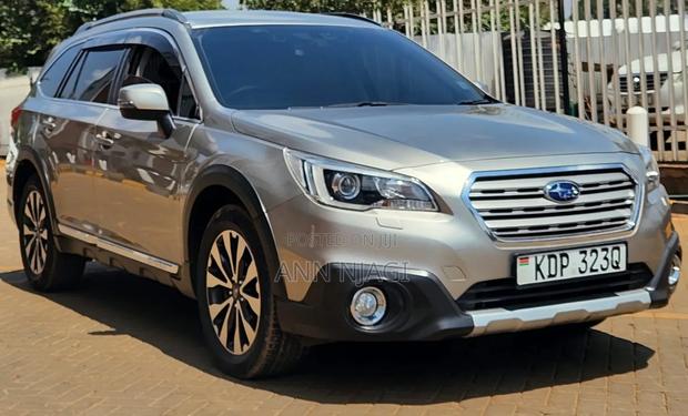 Subaru Outback 2016 Gold