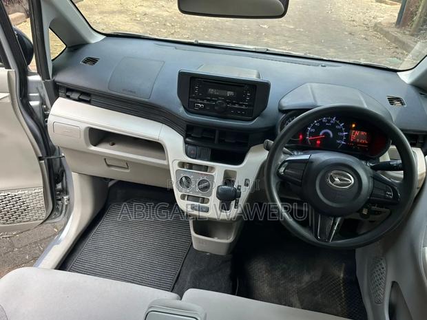 Daihatsu Move 2018 Silver