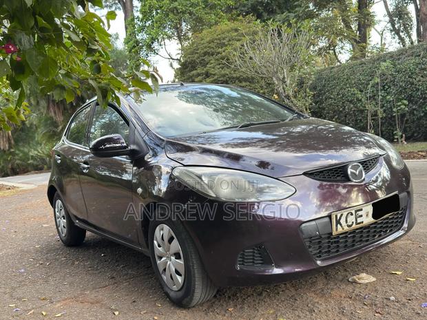Mazda Demio 2011 Burgundy