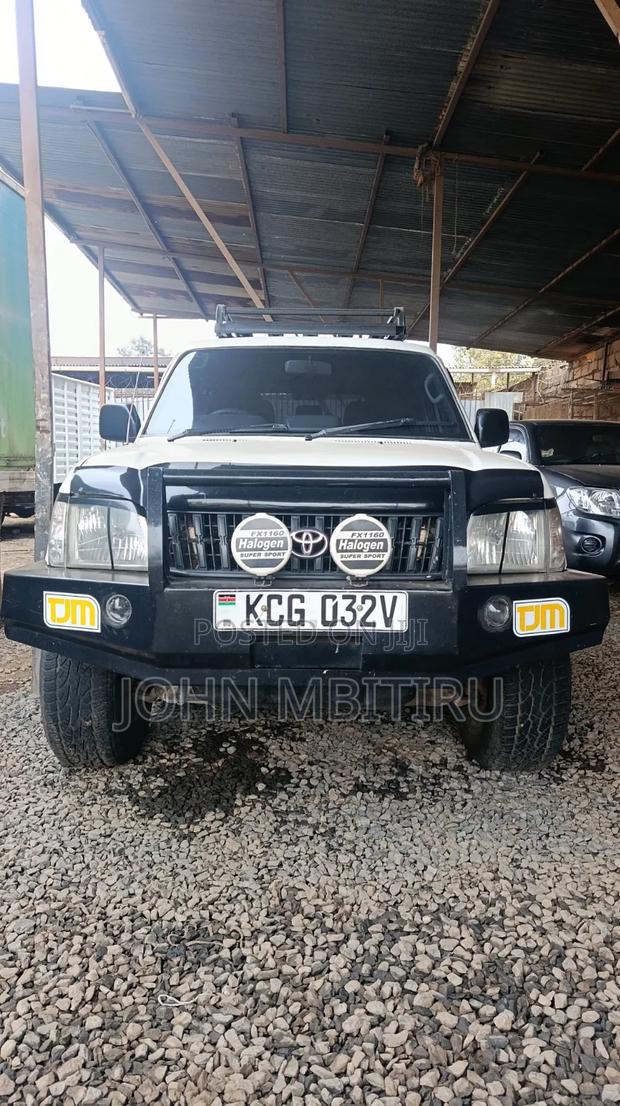 Toyota Land Cruiser Prado 2003 White