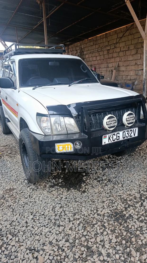 Toyota Land Cruiser Prado 2003 White