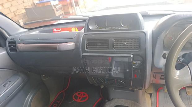 Toyota Land Cruiser Prado 2003 White