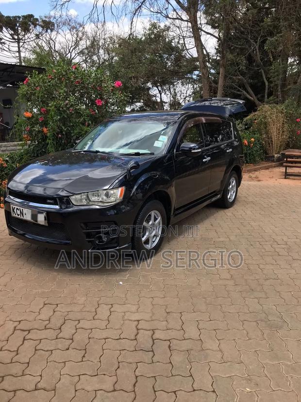 Mitsubishi Outlander 2010 Black