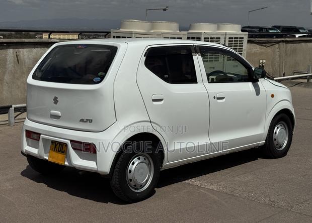 Suzuki Alto 2015 White