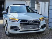 Audi Q5 2.0T Premium AWD quattro 2019 White for sale
