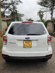 Subaru Forester 2017 Pearl for sale