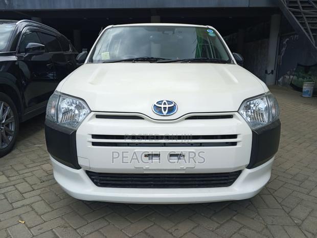 Toyota Succeed 2019 White