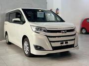 Toyota Noah 2020 White for sale