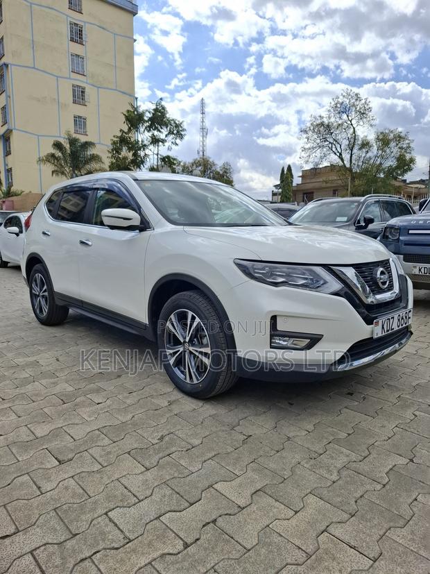 Nissan X-Trail 2019 White