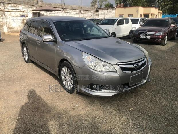 Subaru Legacy 2.5i Limited 2011 Gray