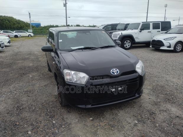 Toyota Probox 1.5 Hybrid F 2021 Black
