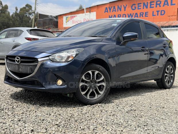 Mazda Demio 2018 Blue