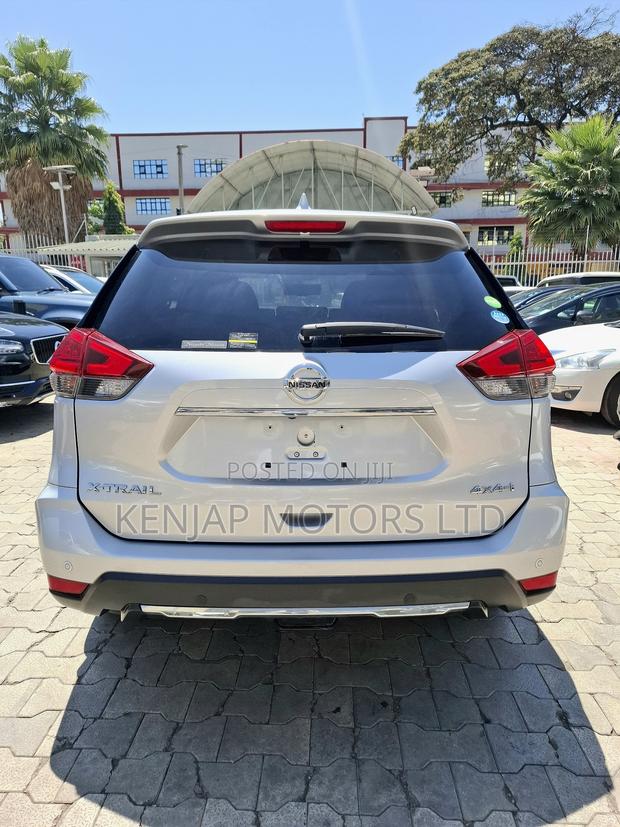 Nissan X-Trail 2019 Silver