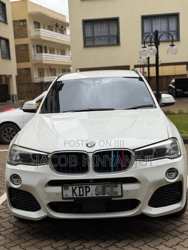 BMW X3 xDrive30i AWD 2018 White