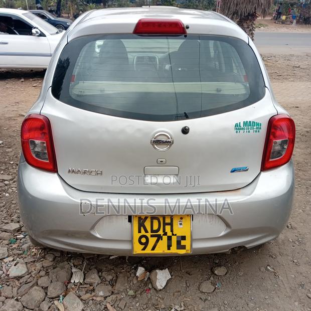 Nissan March 1.2 FWD 2015 Silver