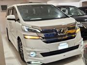 Toyota Vellfire Executive Lounge 3.5 V6 FWD 7-Seater 2018 Pearl for sale