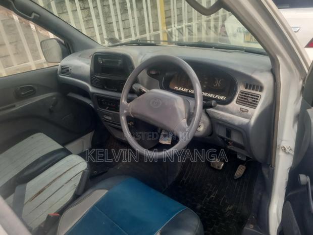 Toyota TownAce 2003 White
