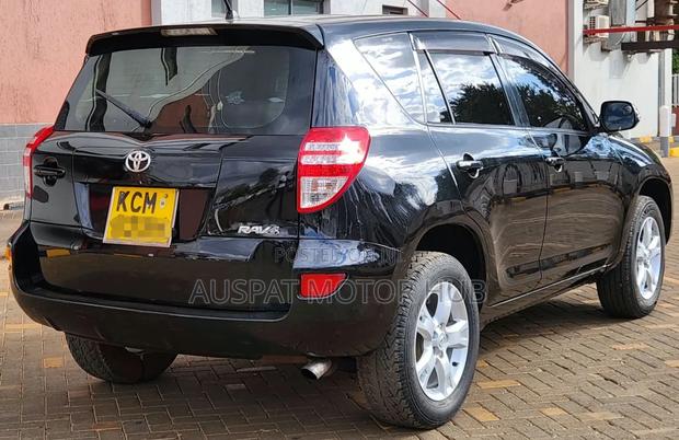 Toyota RAV4 2.5 4x4 2010 Black