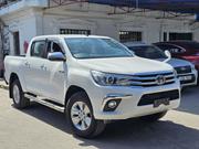 Toyota Hilux 2019 Off white for sale