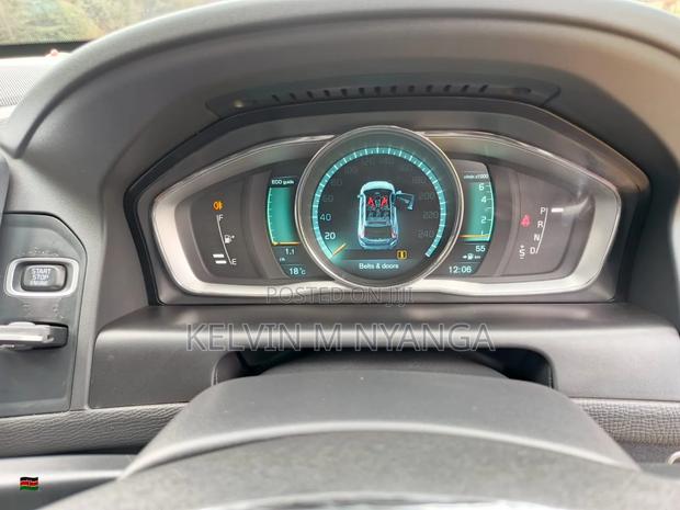 Volvo XC60 T6 AWD 2013 White
