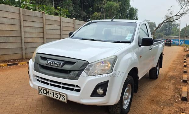 Isuzu D-MAX 2017 White