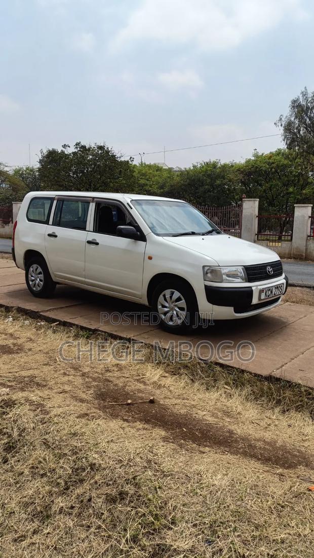 Toyota Probox 1.5 DX Comfort 2WD 2010 White
