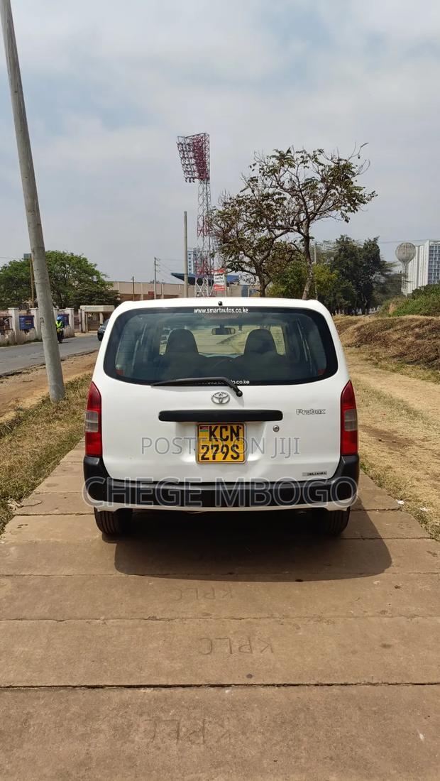 Toyota Probox 1.5 DX Comfort 2WD 2010 White