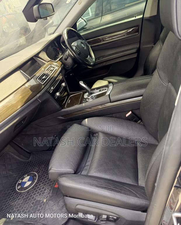 BMW 740 2015 Blue