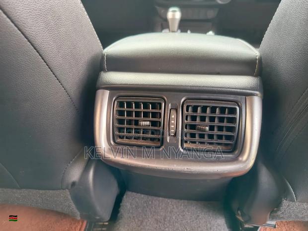 Toyota Hilux Revo Double Cab Deisel 2.4 AWD 2019 Black