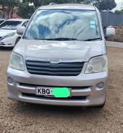 Toyota Noah 2004 Silver for sale