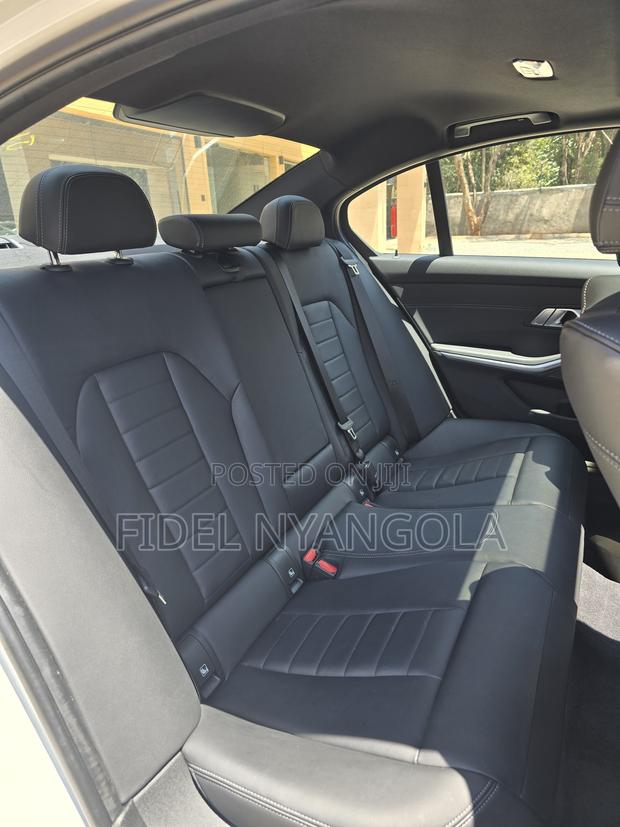 BMW 330i 2020 White