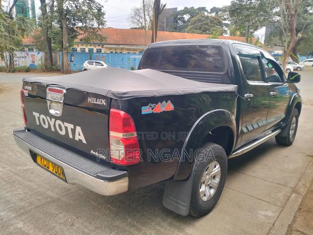 Toyota Hilux 3.0 D-4D Double Cab 2008 Matt Black