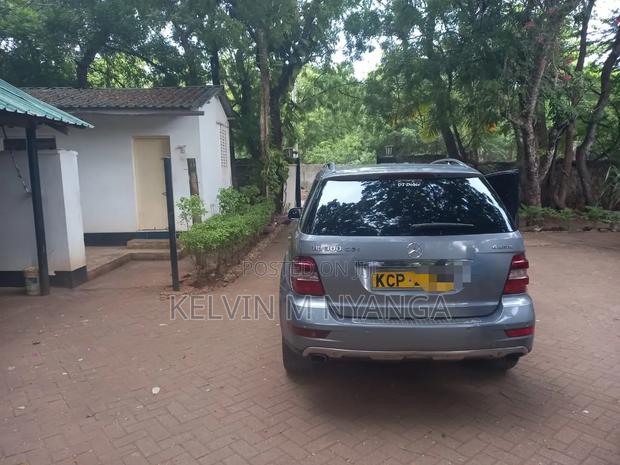 Mercedes-Benz M Class ML 350 4Matic 2011 Gray