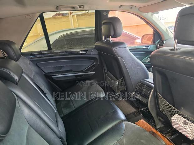 Mercedes-Benz M Class ML 350 4Matic 2011 Gray