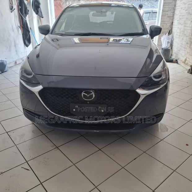 Mazda 2 2019 Blue