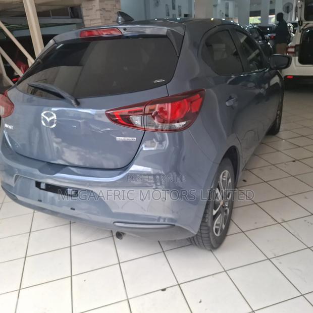 Mazda 2 2019 Blue
