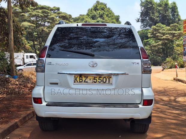 Toyota Land Cruiser Prado 2.7 i 16V 2006 White
