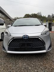 Toyota Sienta 1.5 FWD 2019 Silver for sale