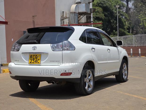 Toyota Harrier 2012 White