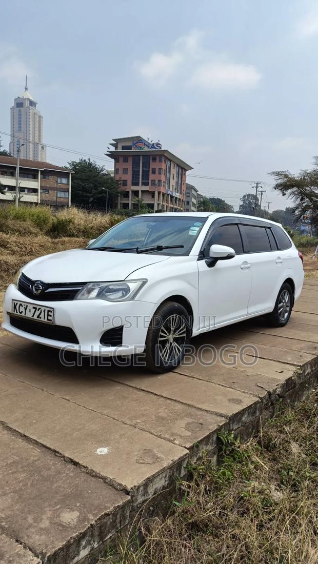 Toyota Corolla Fielder 2012 White