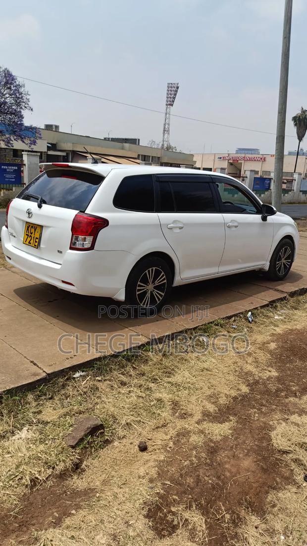 Toyota Corolla Fielder 2012 White