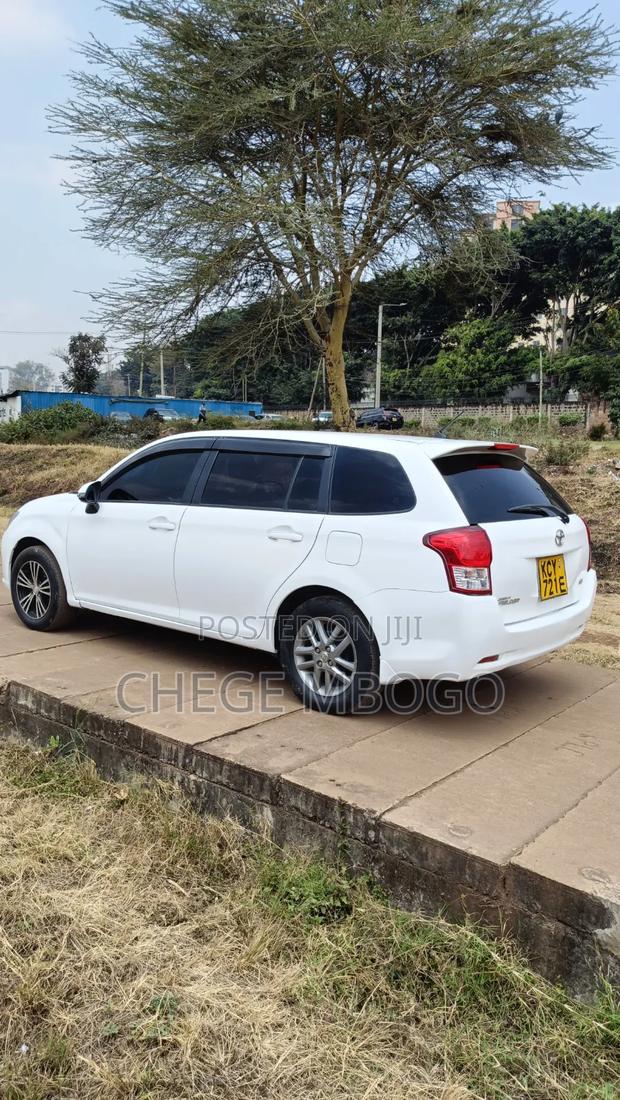 Toyota Corolla Fielder 2012 White